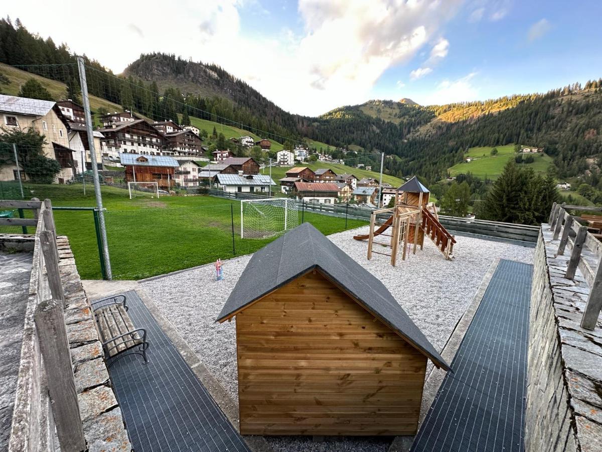 Tabia Suite Pelmo Villagrande  ภายนอก รูปภาพ